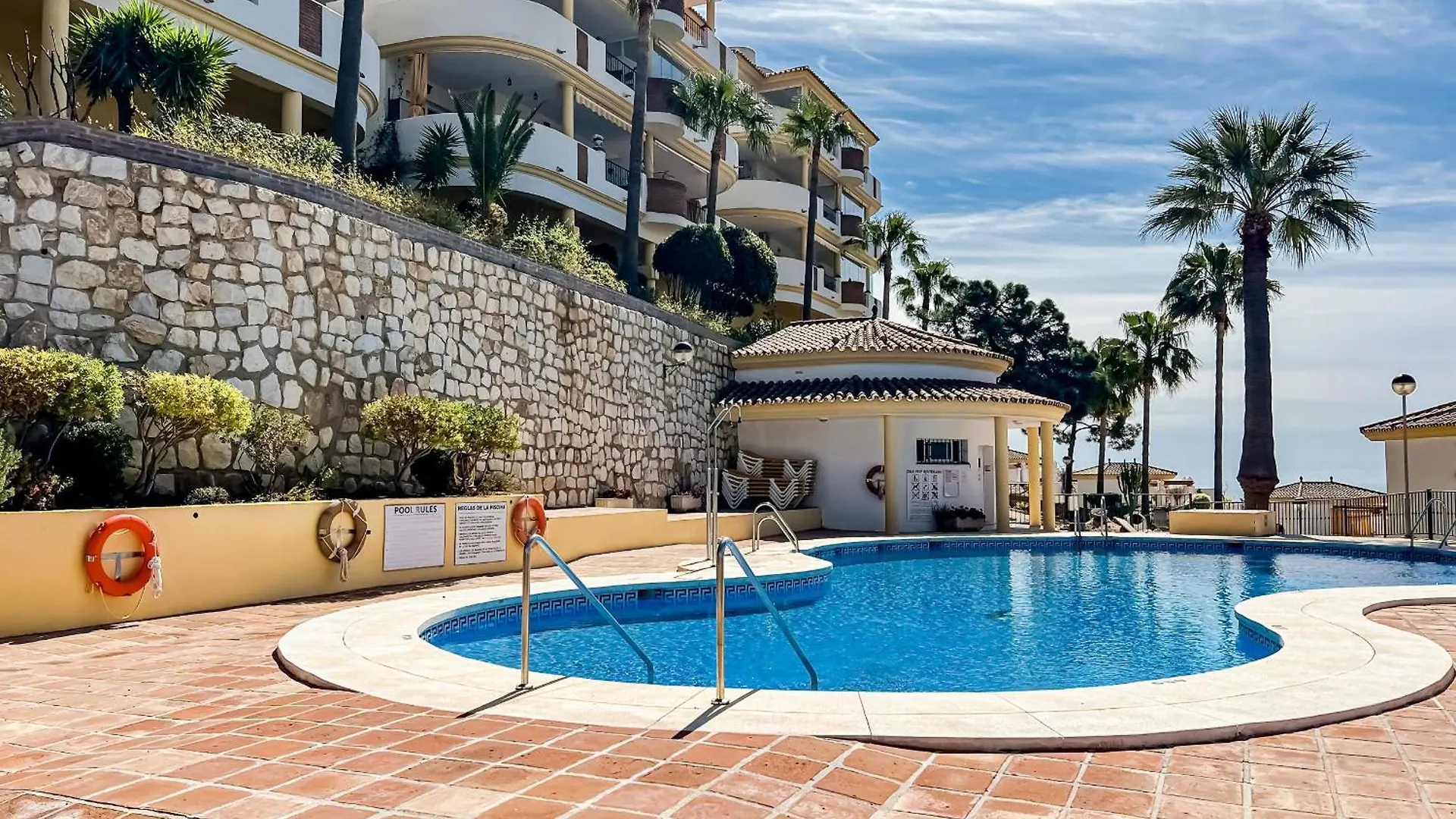 Mediterranean, Pool And Holidays Sitio de Calahonda 0*,